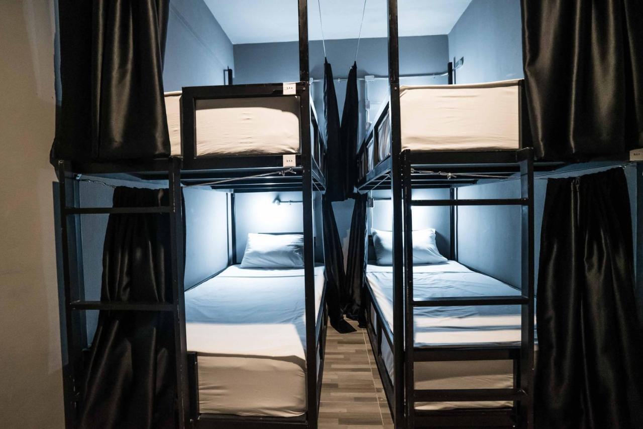 Slumber Party Hostel Phuket Eksteriør bilde