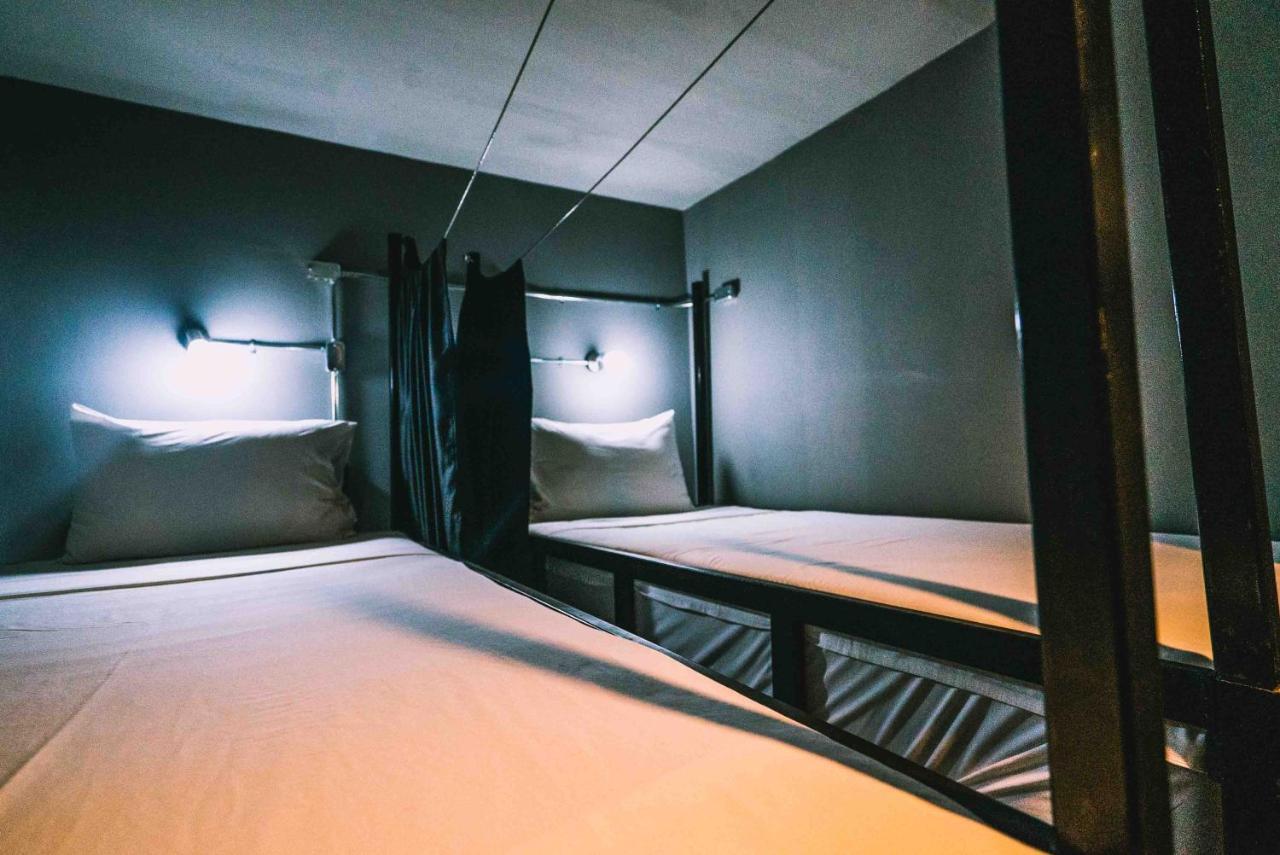 Slumber Party Hostel Phuket Eksteriør bilde
